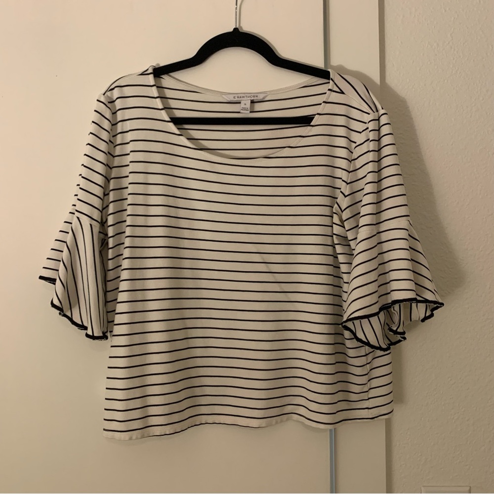 Black and White Fluttersleeve Blouse